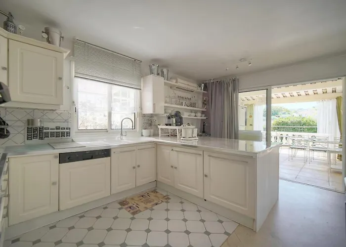 Frgk 'luxury Heated Pool, & Ultra-fast Wi-fi' Antibes