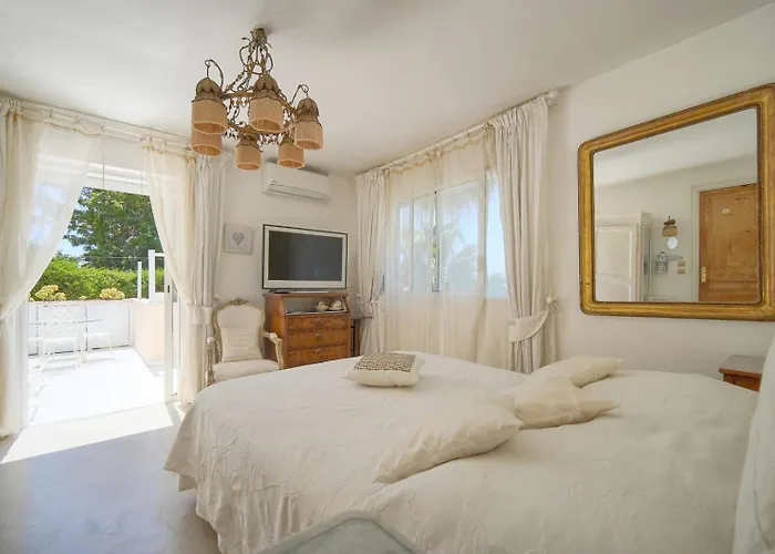 Frgk 'luxury Heated Pool, & Ultra-fast Wi-fi' Antibes