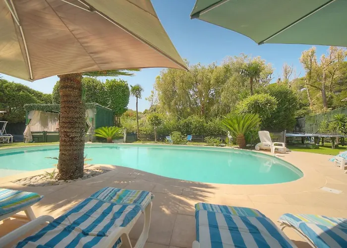 Frgk 'luxury Heated Pool, & Ultra-fast Wi-fi'