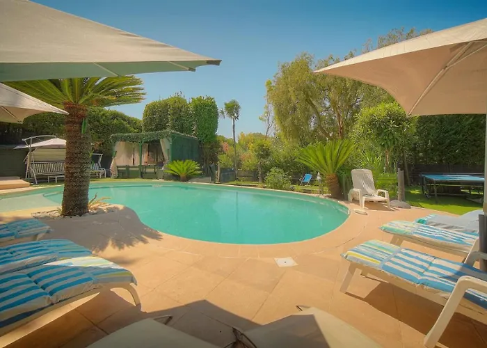 Frgk 'luxury Heated Pool, & Ultra-fast Wi-fi'