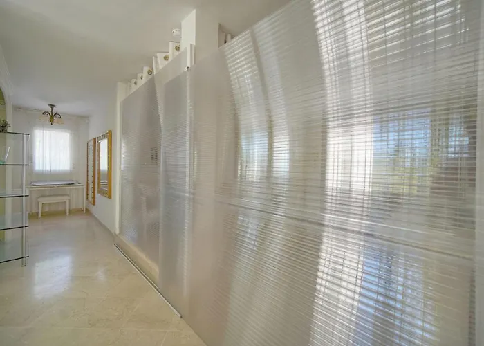 Frgk 'luxury Heated Pool, & Ultra-fast Wi-fi'